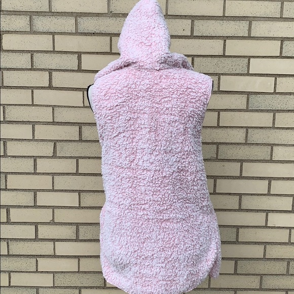 PINK SHERPA SLEEVELESS OPEN STYLE VEST HOODIE - Picture 5 of 8